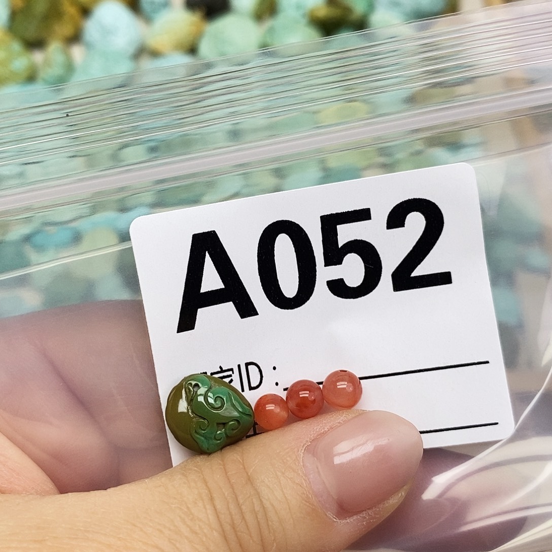 L***苗南红玛瑙未镶嵌配饰