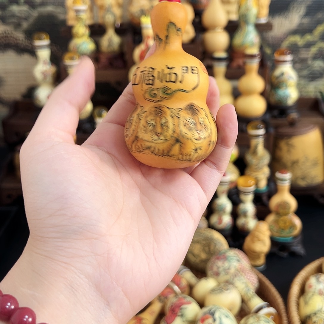 遇****禄哦热了土木夫头 痛了的我