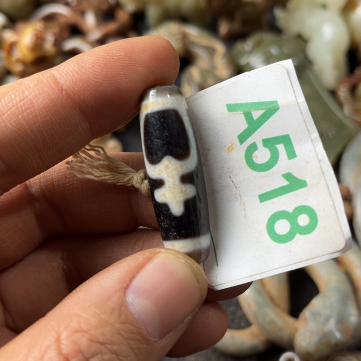 玛瑙/玉髓颈饰合金