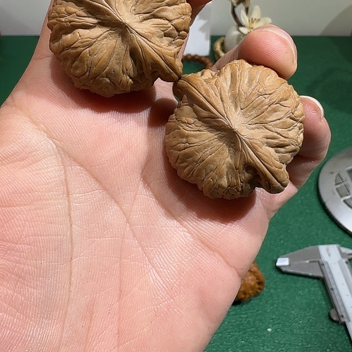 琪***^文玩核桃把件蓟县战鼓40尺