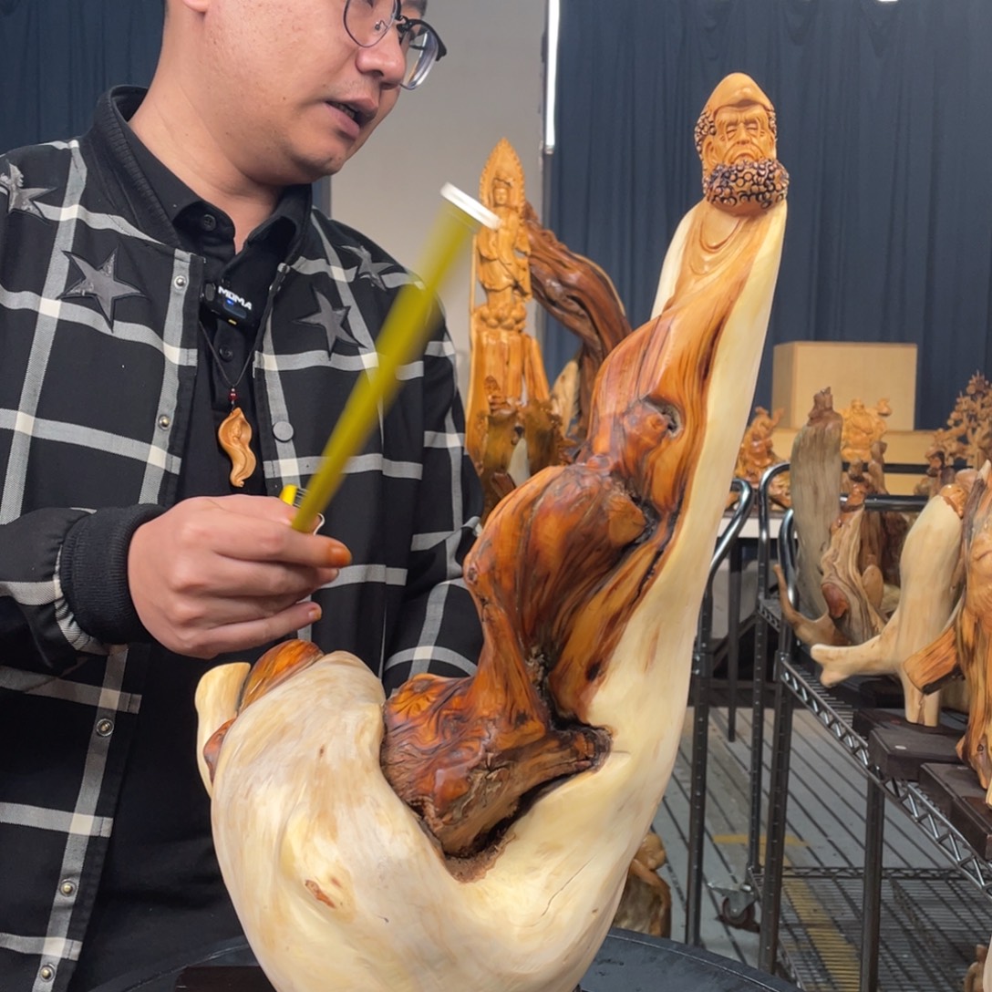 柏木（崖柏）随型摆件