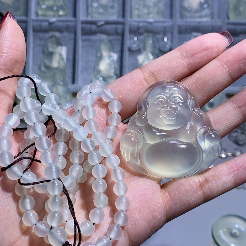 【闪购商品】岫玉颈饰未镶嵌辉***下肚佛
