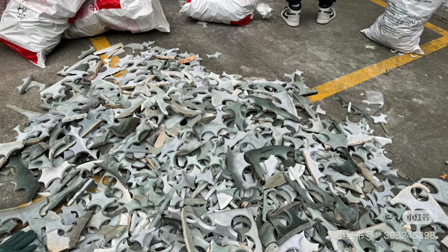 翠绿珠宝专用链接翡翠原石雕刻