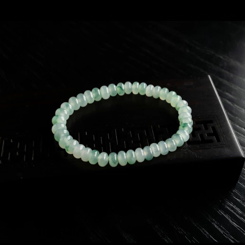 【极翠珠宝】天然缅料冰胶飘花算盘珠手串一条