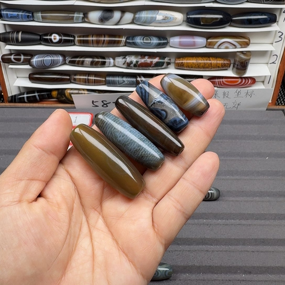 野***狼玛瑙/玉髓合金珠宝半成品