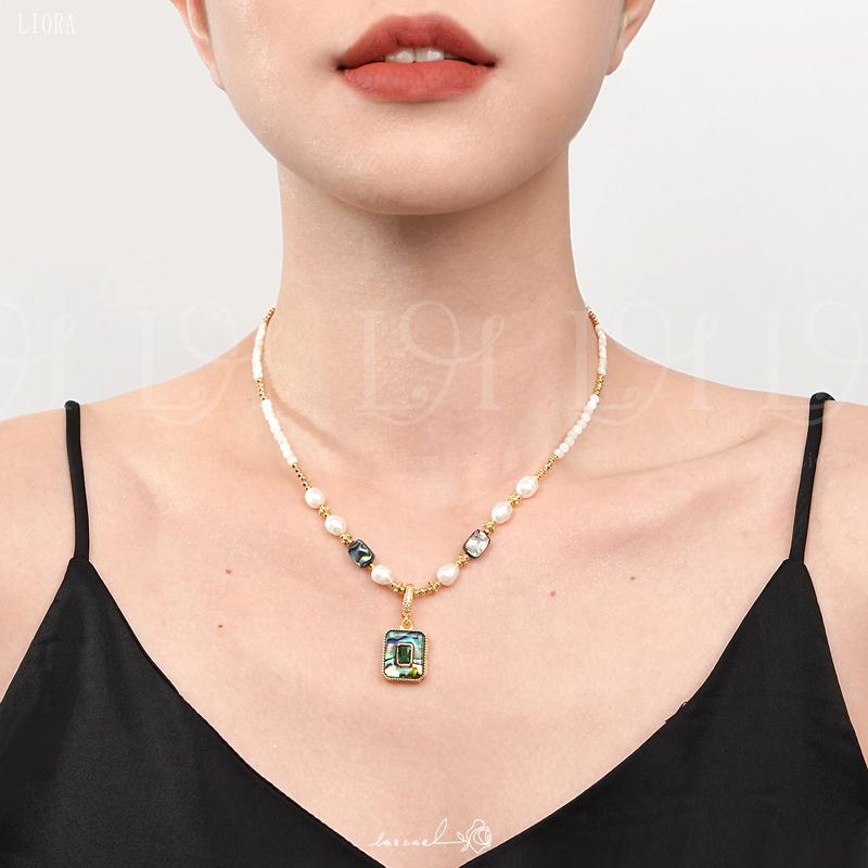 钛钢贝壳吊坠 氵焱水 珍珠吊坠项链女轻奢小众气质网红马蹄锁骨链