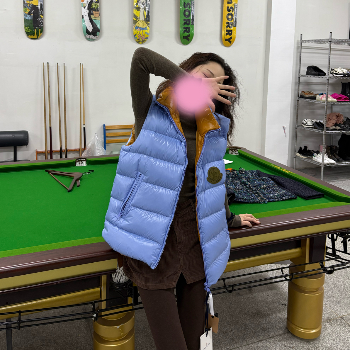未使用 MONCLER 蓝色Parke Down Vest徽章羽绒马甲 2码 ys000128