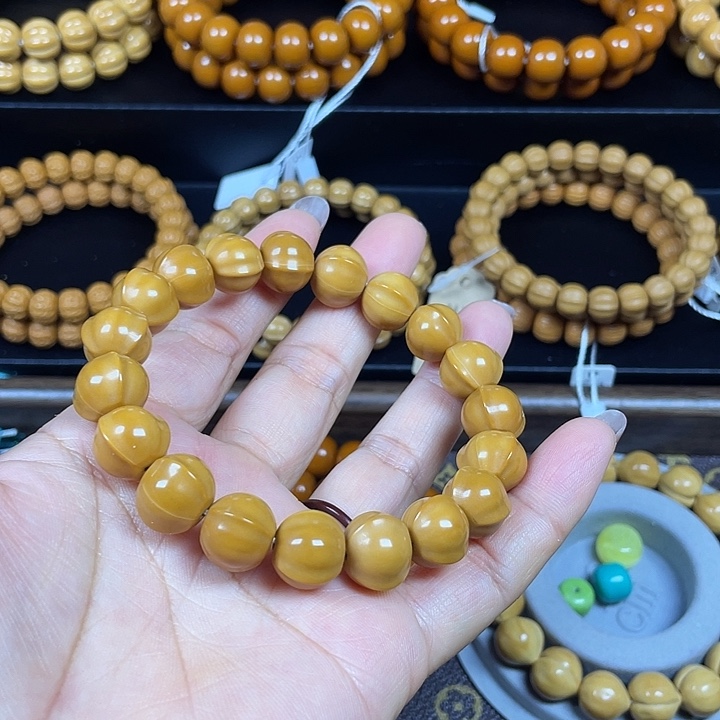 手串猴头核桃猴头