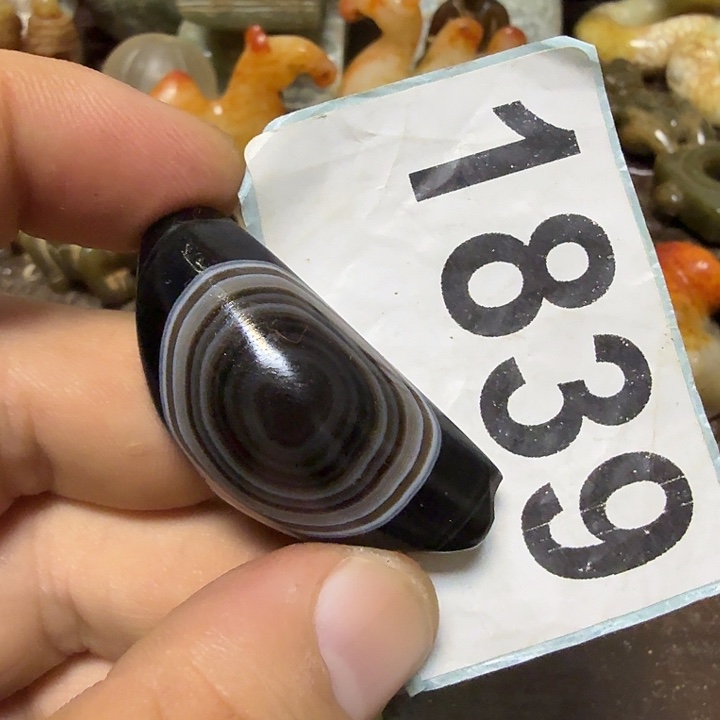 未镶嵌颈饰玛瑙/玉髓