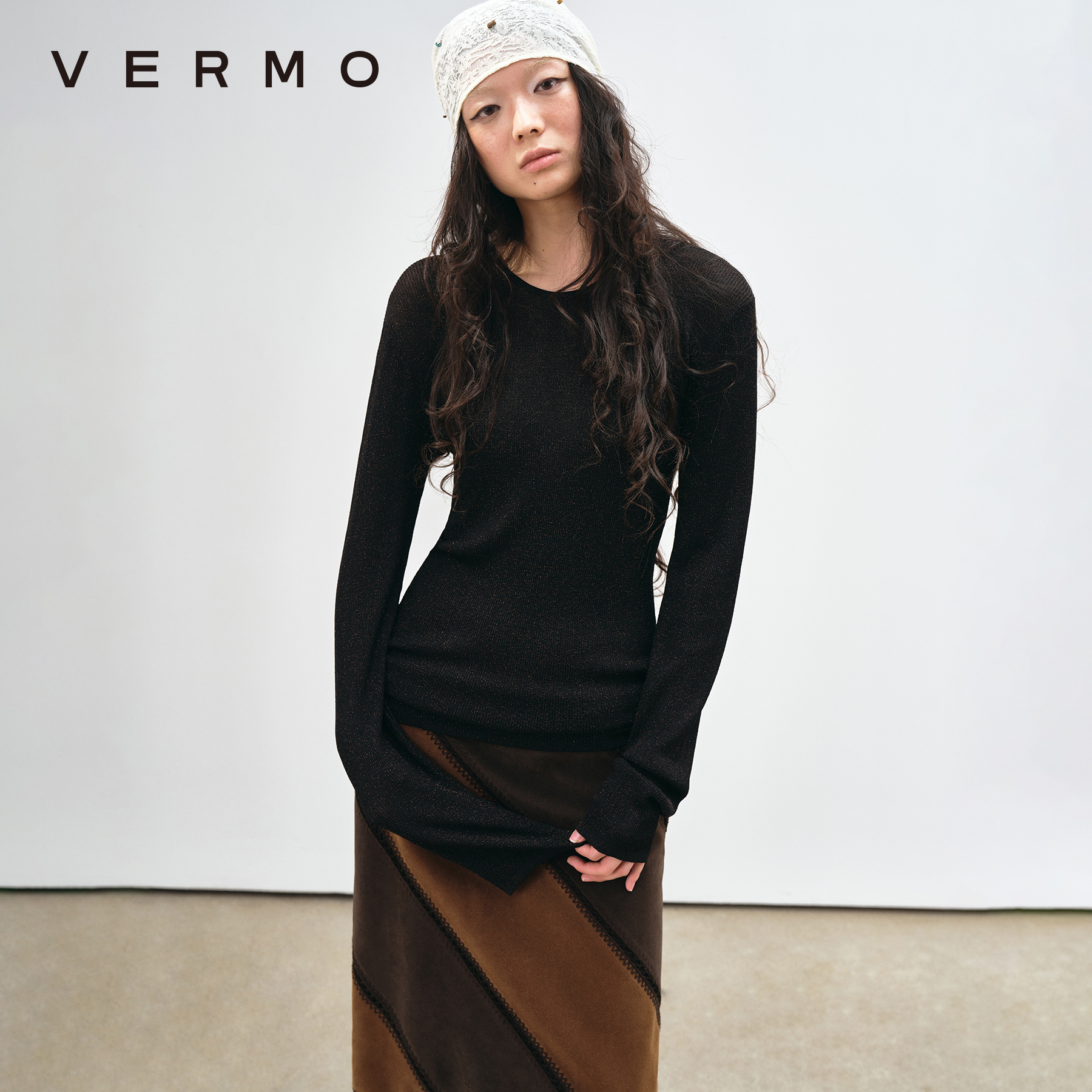 VERMO 童年记忆单品 复古更新亮丝弹力修身针织小圆领打底衫9719