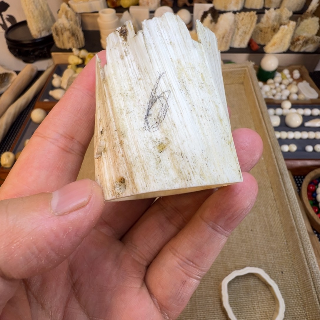 树脂制品特价处理瑕疵