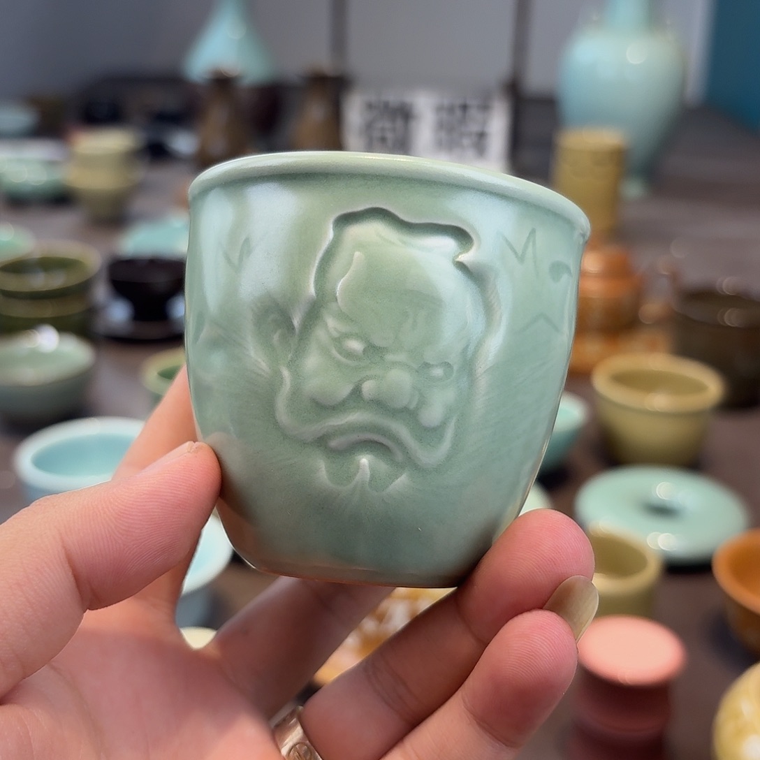 龙泉青瓷茶具微瑕