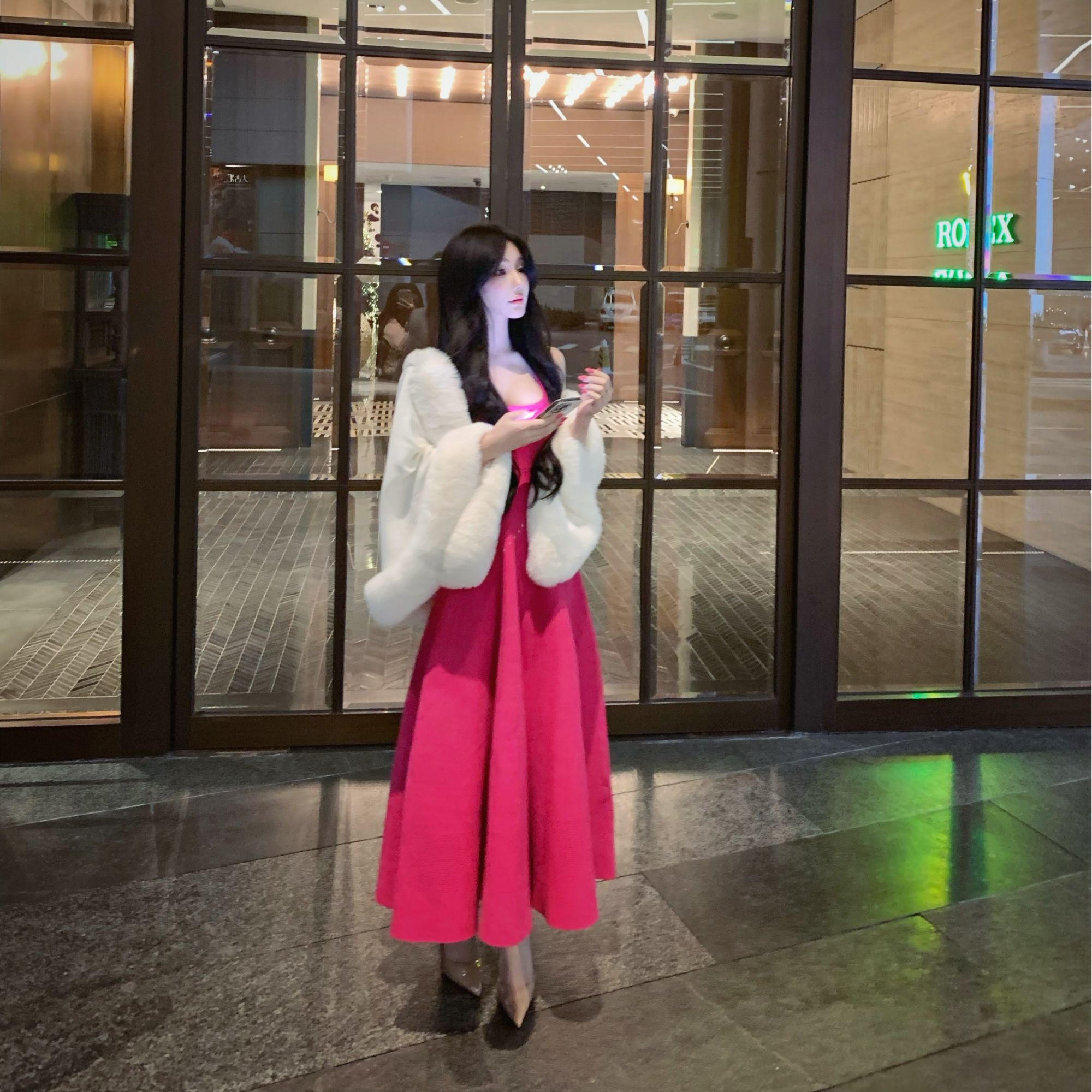 WW定制「反转巴黎」显瘦气质时尚法式收腰轻奢网红小众设计感连衣裙