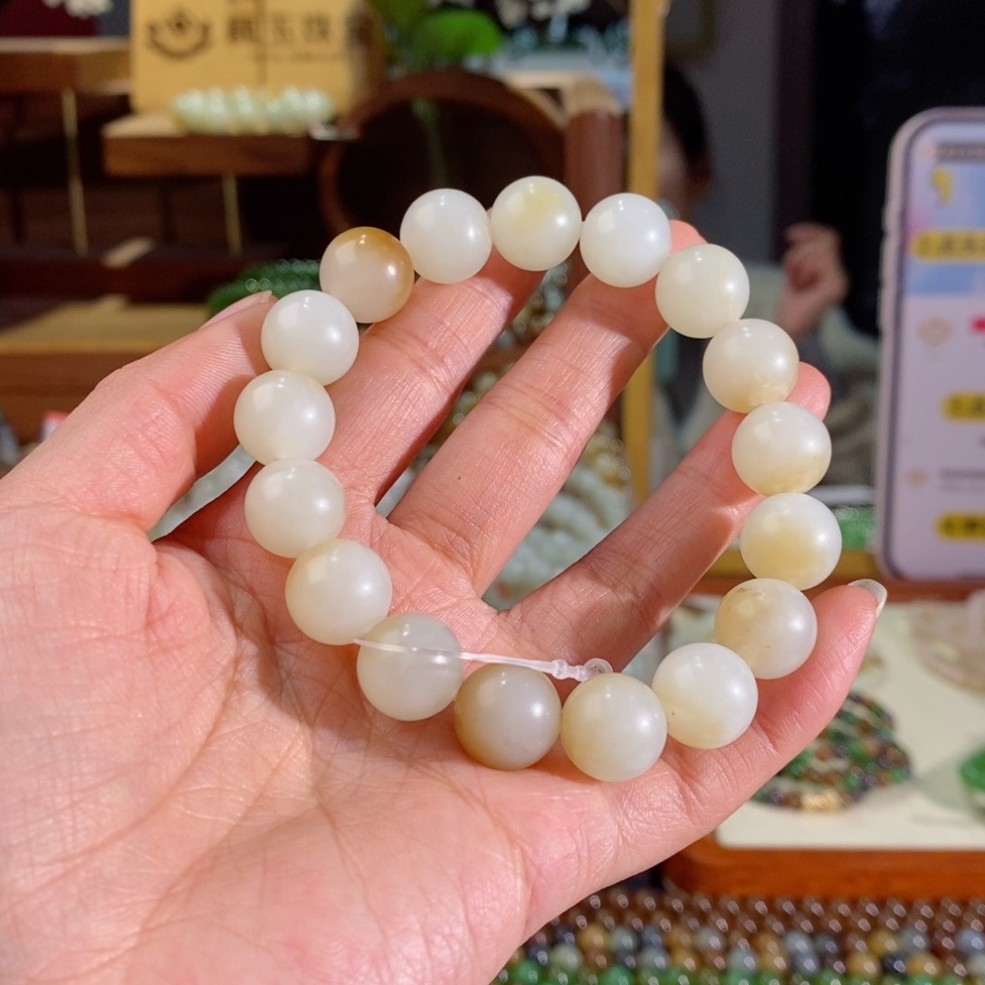 和田玉手串多样性拍一发一未镶嵌