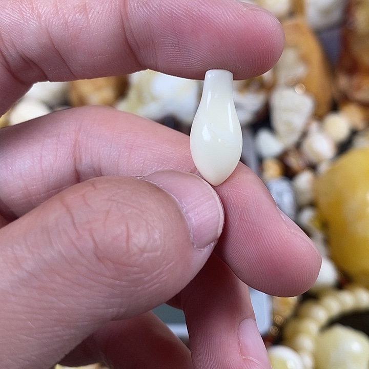 琥珀未镶嵌珠宝奇石我