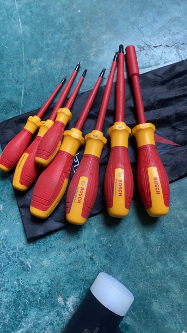 博世高压高档通讯工具螺丝刀套装一套拆卸螺丝专用