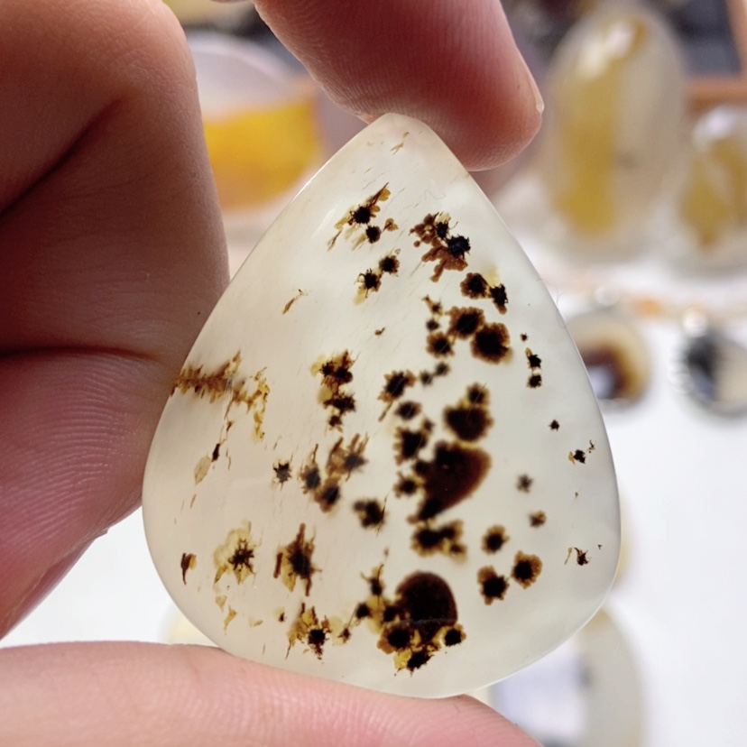 【闪购商品】玛瑙/玉髓颈饰未镶嵌