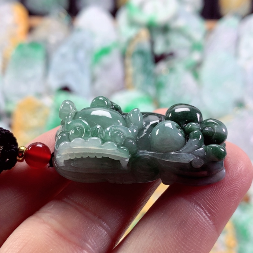 【闪购商品】翡翠吊坠(不含链)未镶嵌