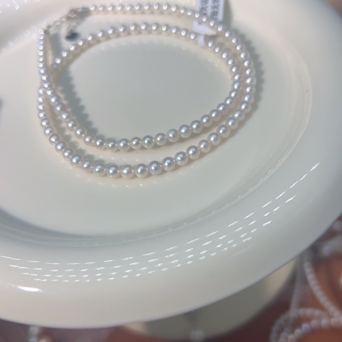 3.5到4近正圆天然珍珠淡水珍珠银S925镶嵌