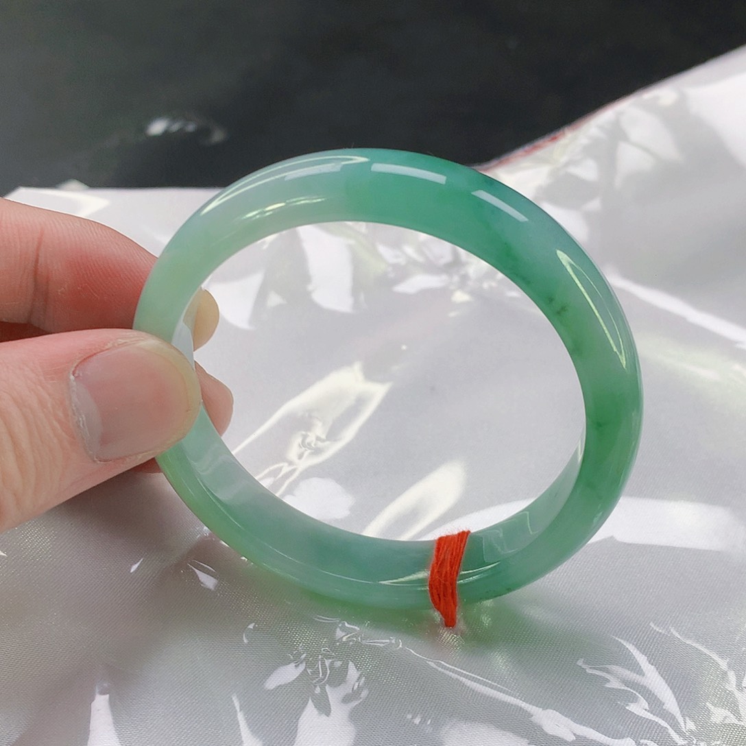 翡翠手镯未镶嵌027缅甸天然翡翠A货