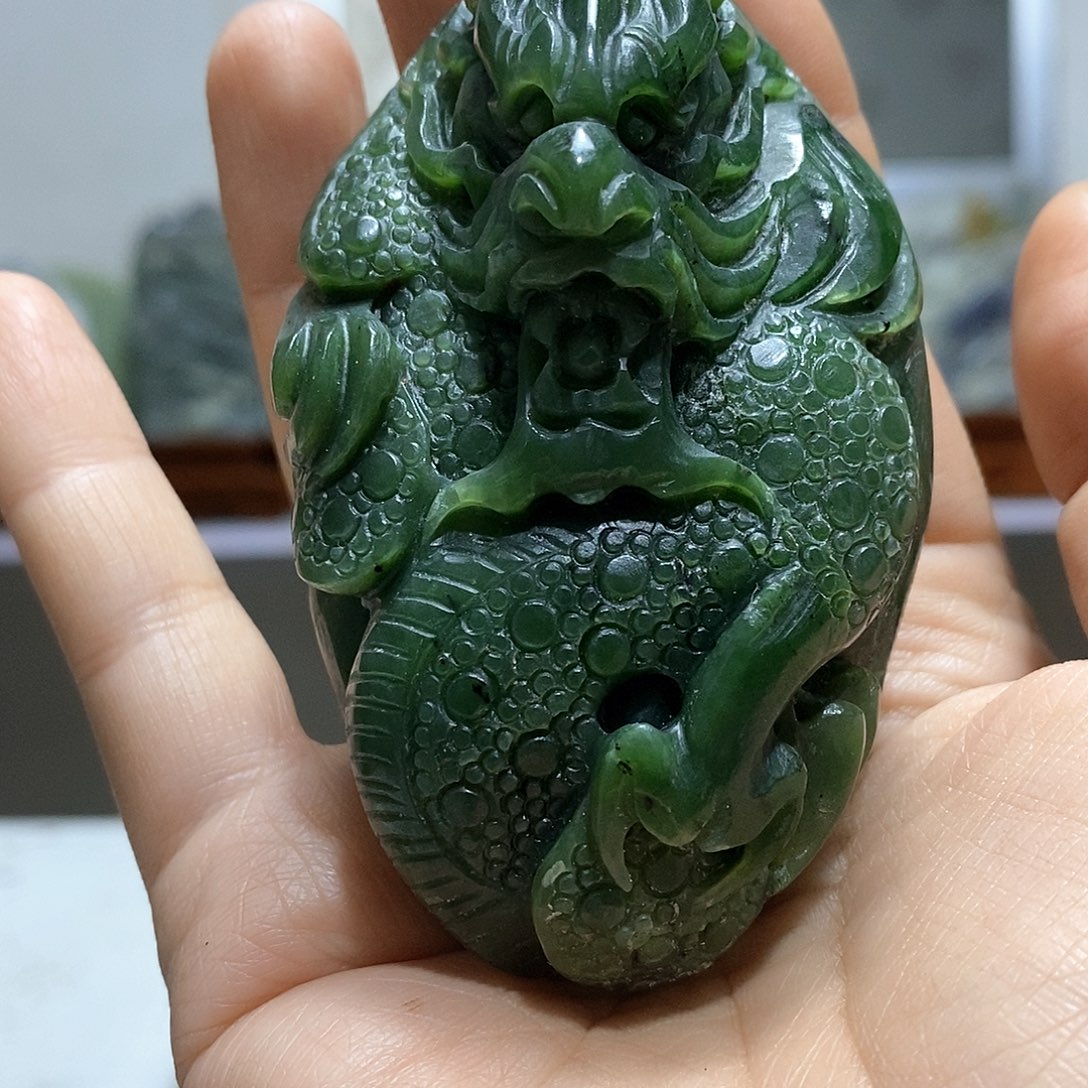 玉玉未镶嵌居家办公