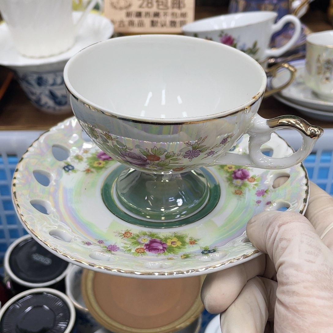 鹿屋家的美丽瓷器清***柔