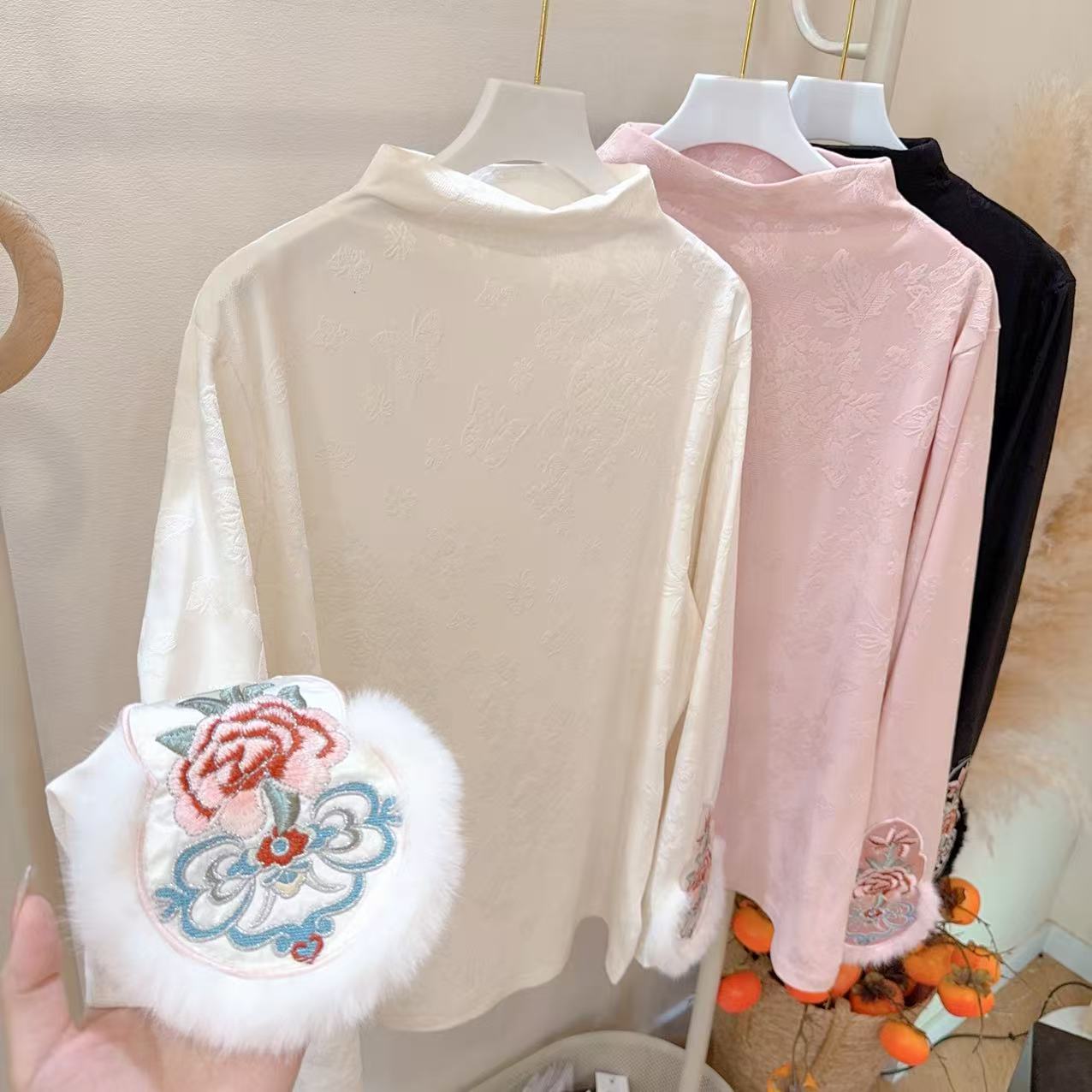 胖胖家*1677新款半高领高弹力国风刺绣打底衫