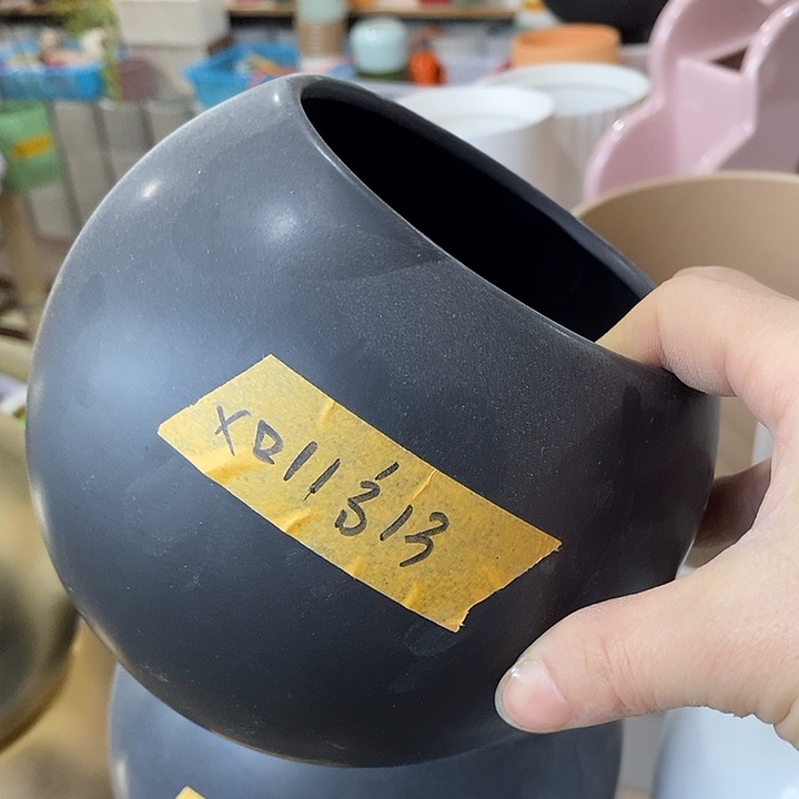 摆件陶陶盆有孔 瑕疵介意勿拍