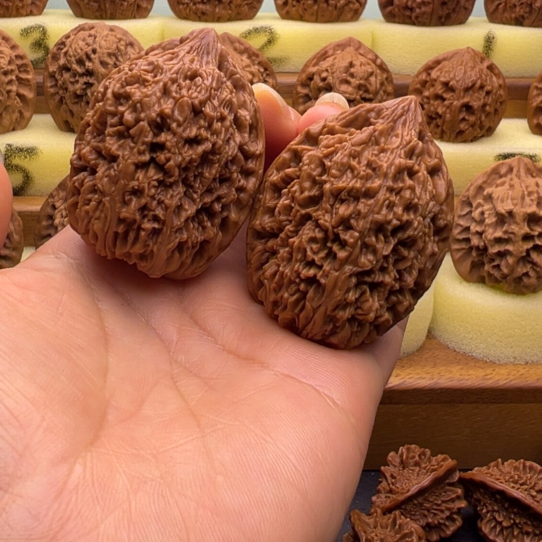 文玩核桃把件大蒜头全品36