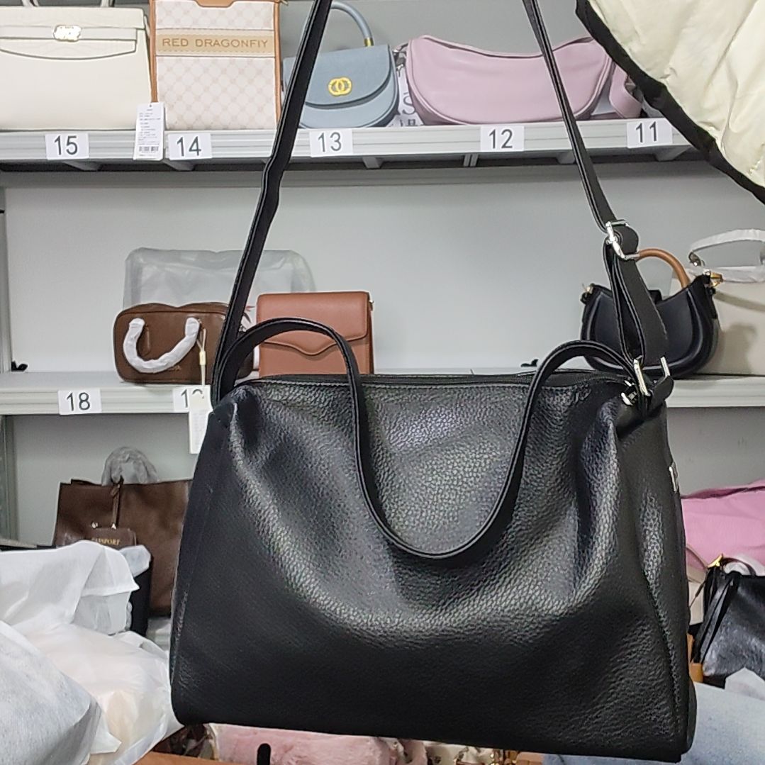 PVC小牛皮（革）牛津布羊皮（革）牛剖层皮革牛皮（革）小牛剖