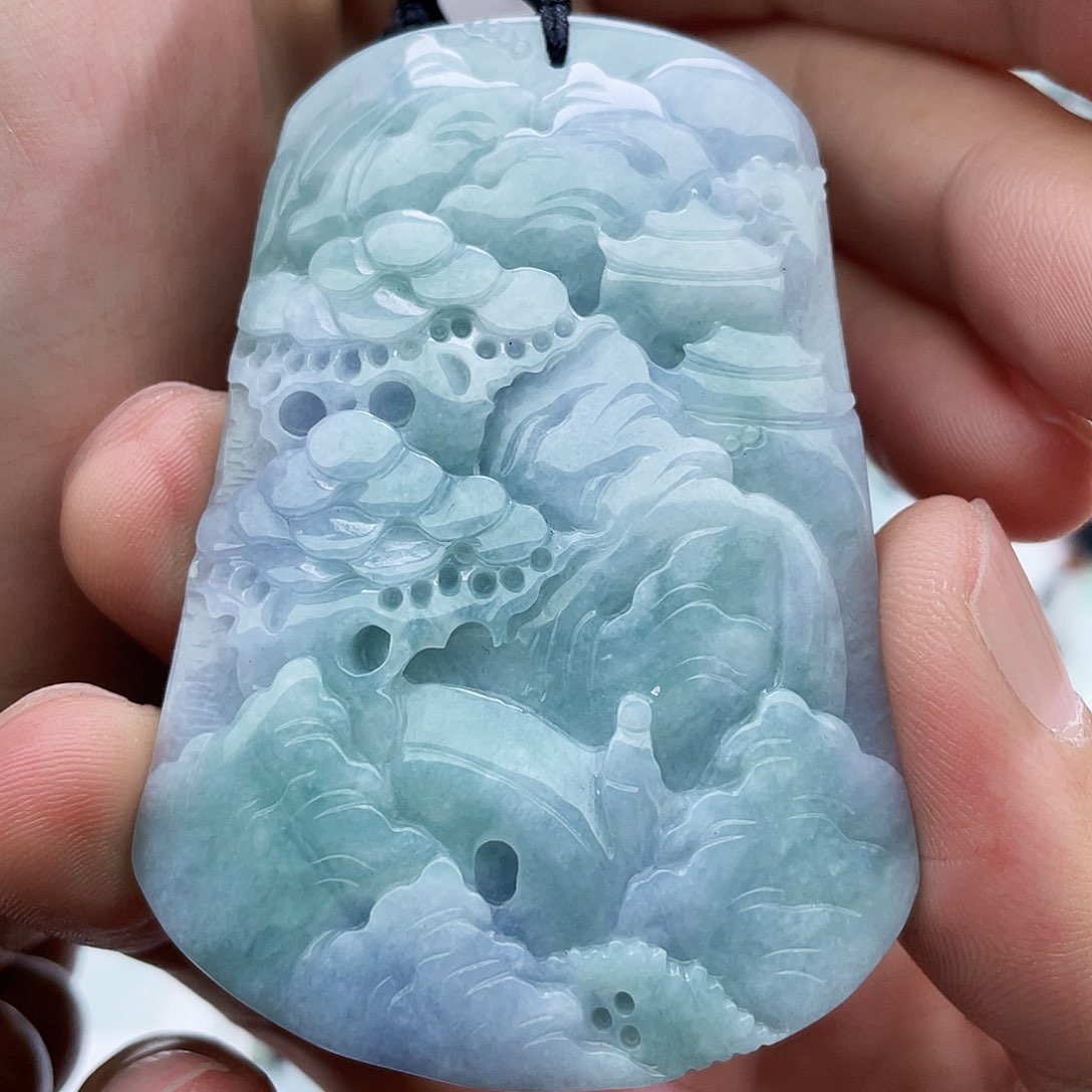 颈饰未镶嵌翡翠托***哥翡翠