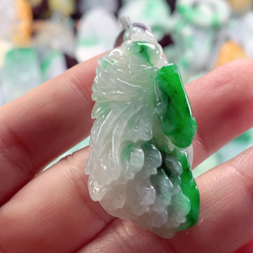 【闪购商品】翡翠吊坠(不含链)未镶嵌