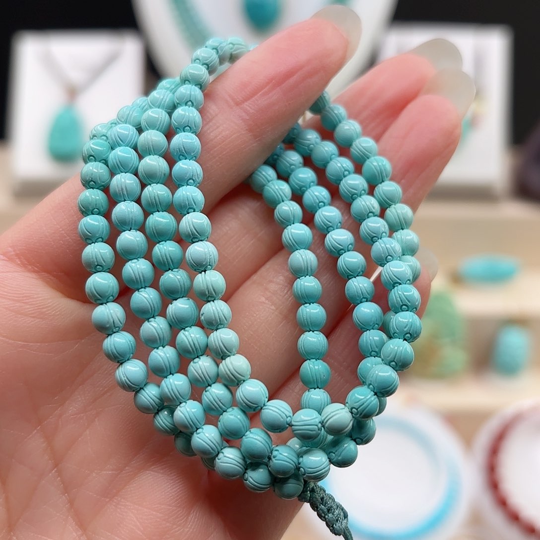 绿松石配饰未镶嵌