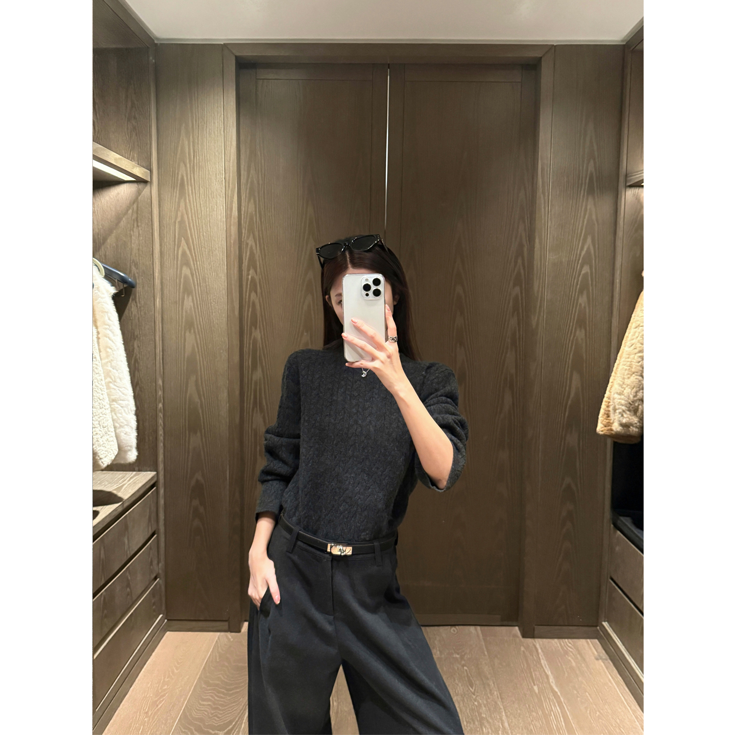 不冷BULENG 灰毛衣