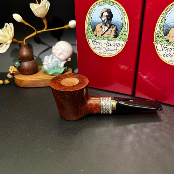 意大利雅克博Ser Jacopo烟斗石楠根特制双银圈光面棕色自由式3㎜