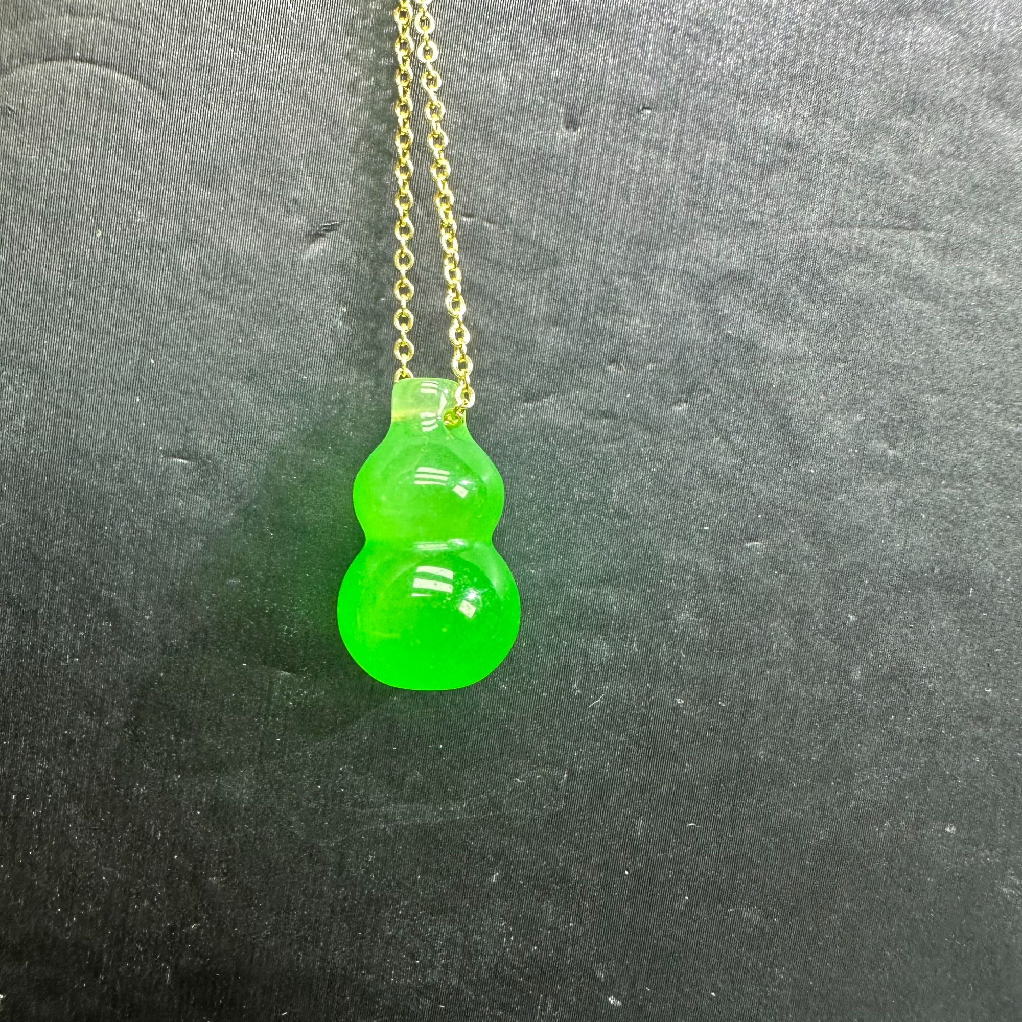 绿葫芦吊坠 H232