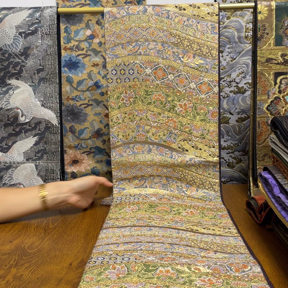 织绣织锦，织锦缎，织锦