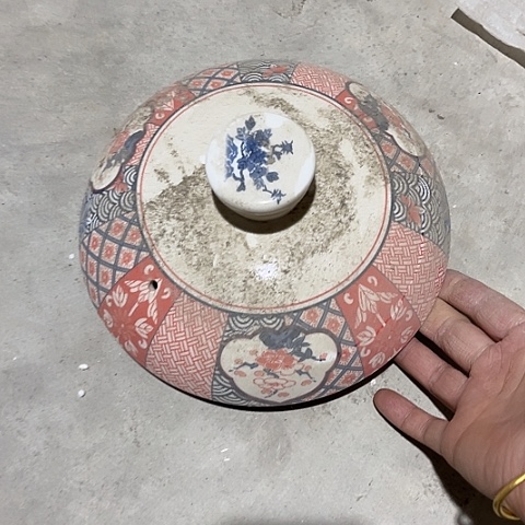 微瑕，口径19.5厘米盖万里烧