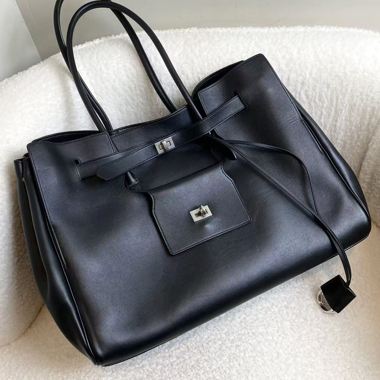 99新 Balenciaga/巴黎世家 Belair单肩包/25602253/12期/代卖服务