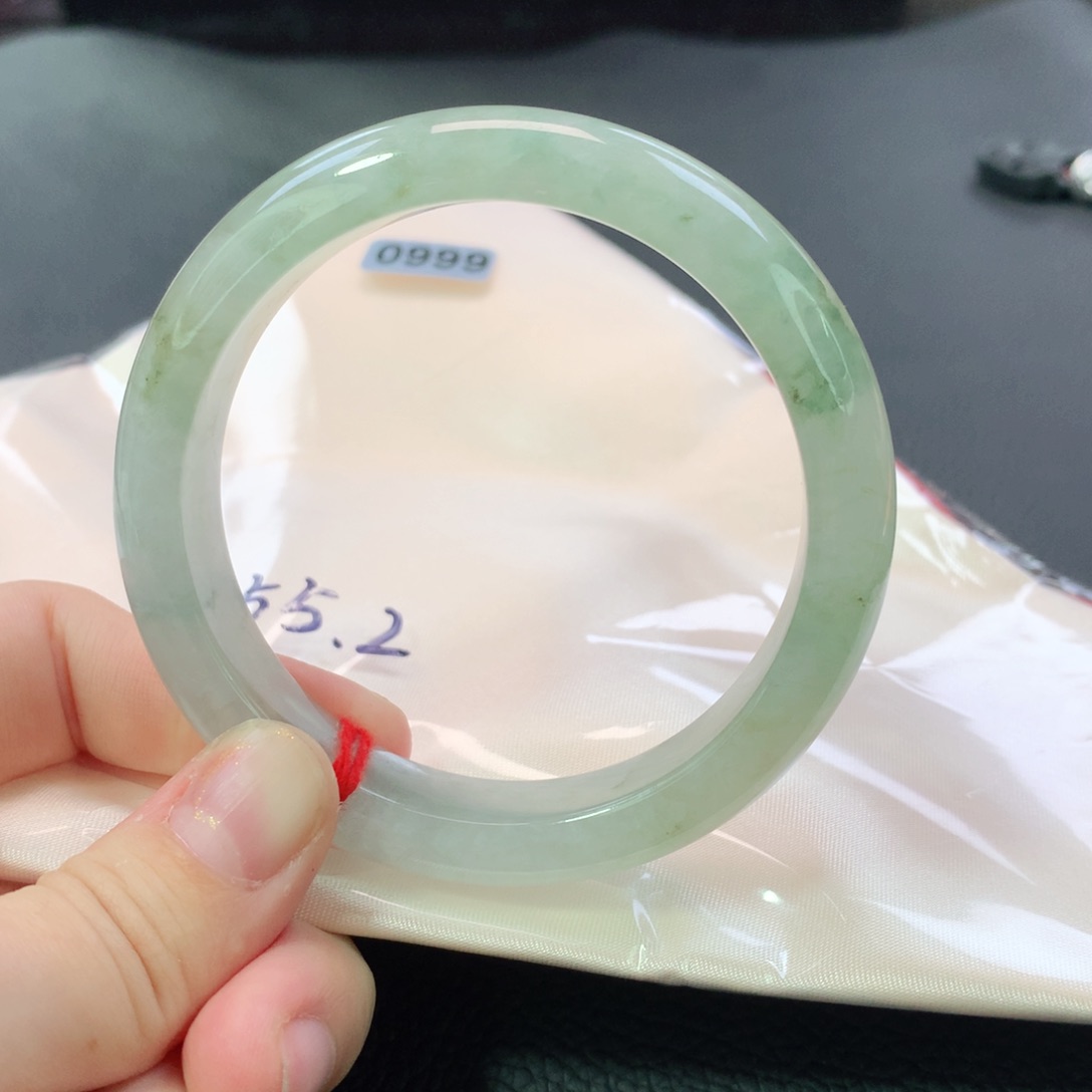 翡翠手镯未镶嵌0999号