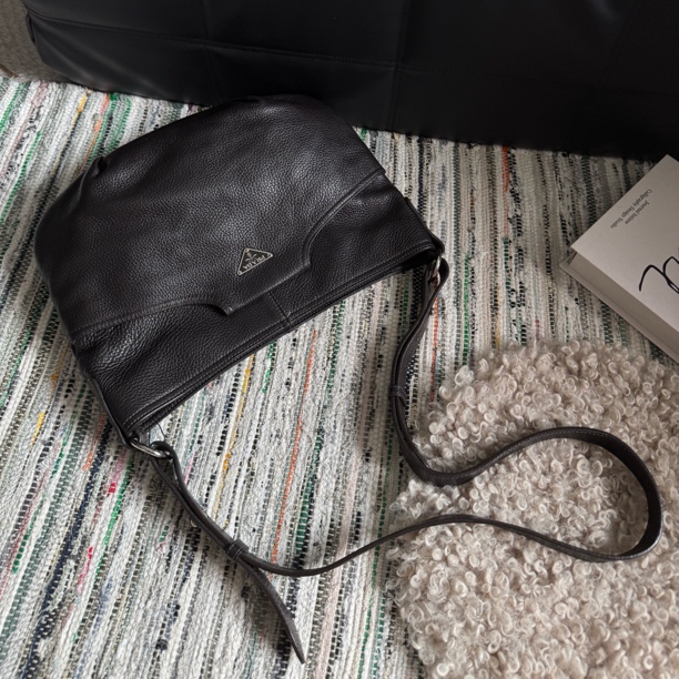 95新 Prada/普拉达 上海自播/普拉达单肩包