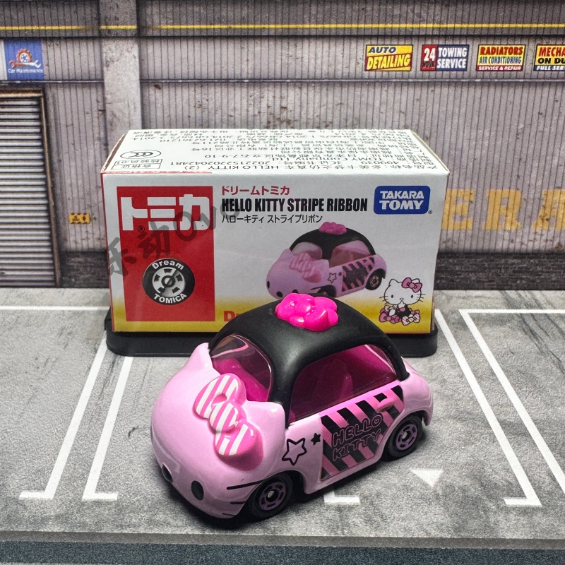 TOMICA多美卡梦想卡通联名HELO KITTY凯蒂猫黑粉合金小车玩具礼物
