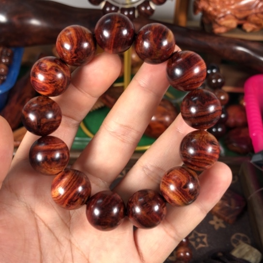 【闪购商品】手串/手链黄花梨/降香黄檀18