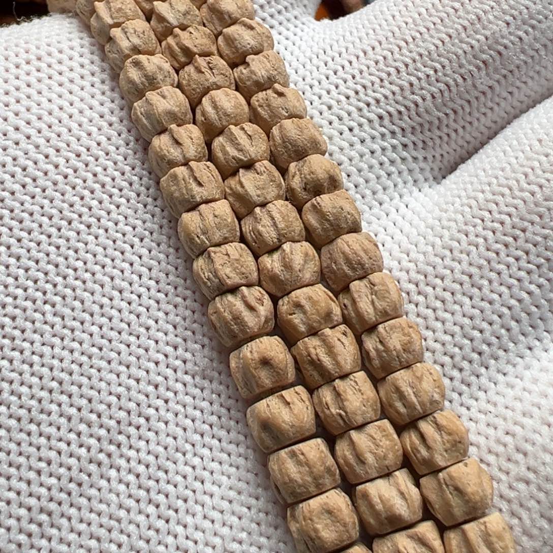 柏香籽/百香籽吊坠