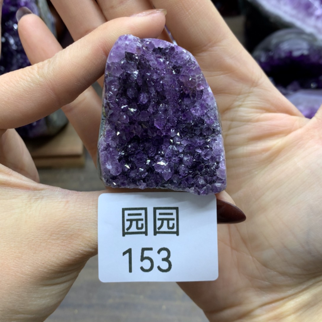 紫晶大型摆件（非配饰）未镶嵌
