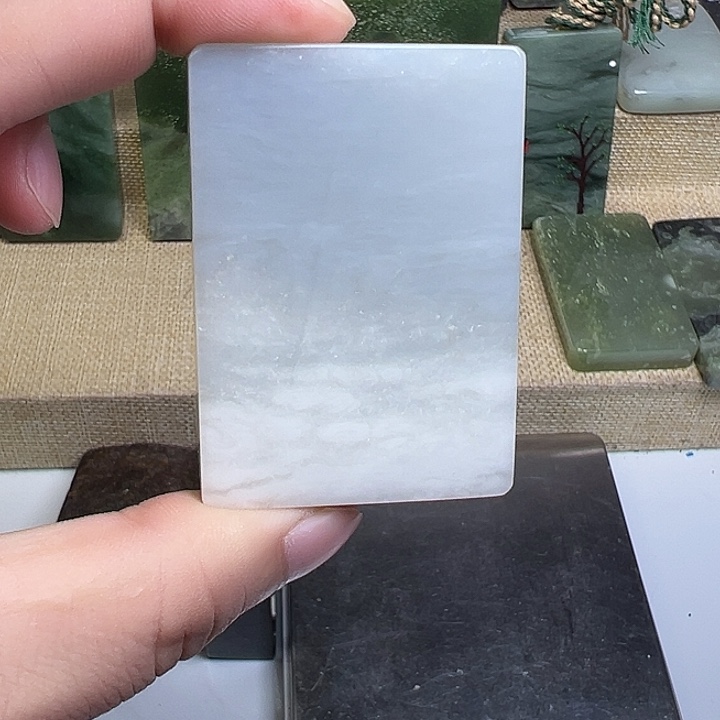 和田玉未镶嵌珠宝半成品