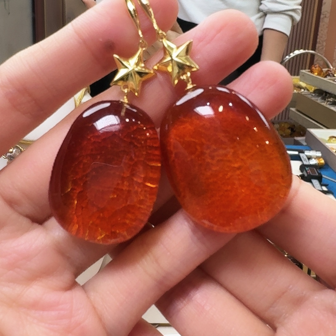 琥珀未镶嵌颈饰耳坠