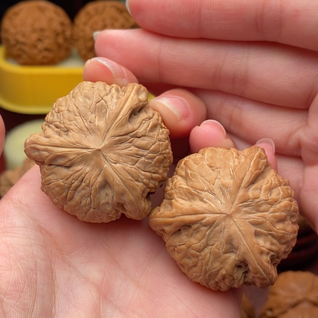 文玩核桃把件铁锤奔40