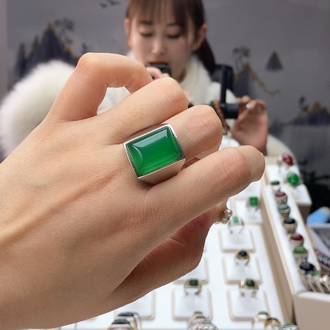 玛瑙/玉髓戒指银S925镶嵌