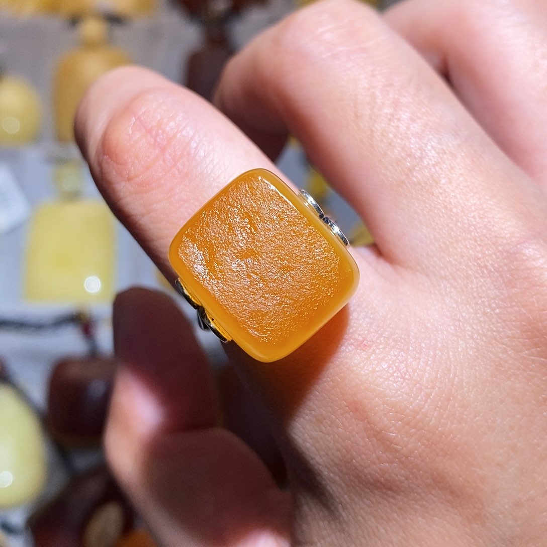 琥珀银S925镶嵌珠宝奇石